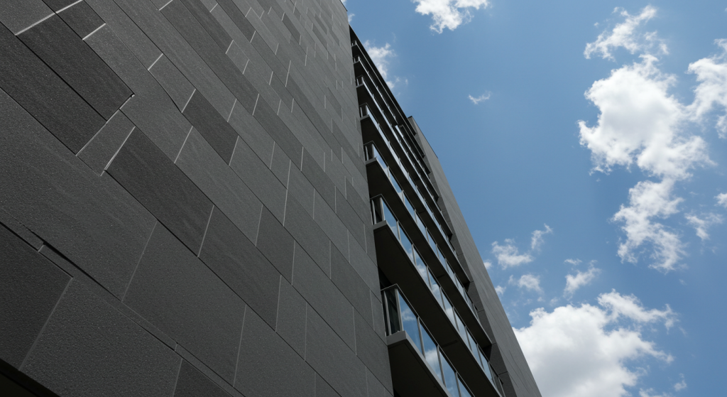 Etimesgut-Seramik-Cephe-Firmasi-Atlantis-Mimarlik-Modern-Yapilarin-Estetik-ve-Dayanikli-Yuzu2