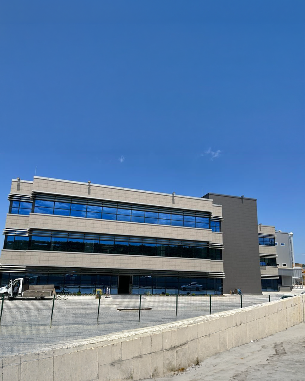 Çankaya Sinterflex cephe kaplama uygulaması